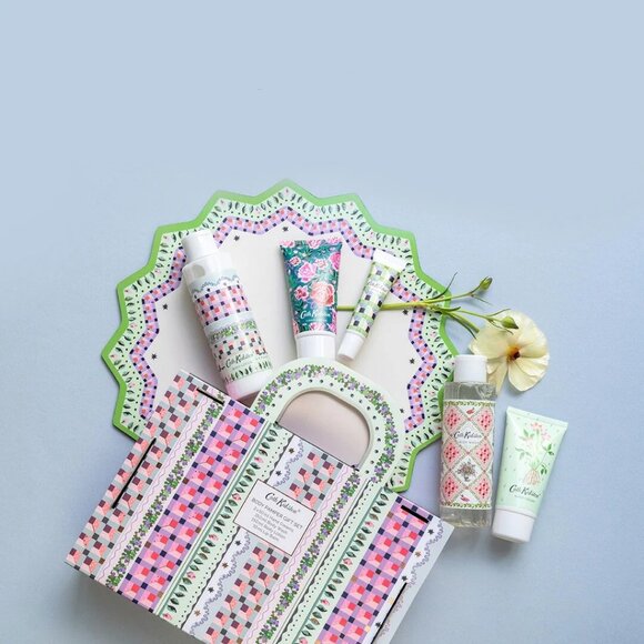 Cath Kidston Roots & Raindrops Body Pamper Hamper Handbag Gift Set - Picture 2 of 8